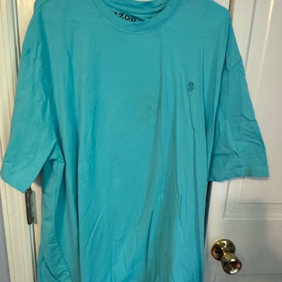 Izod Blue Short Sleeve Tee Vibrant Casual Wear - Picture 3 of 6